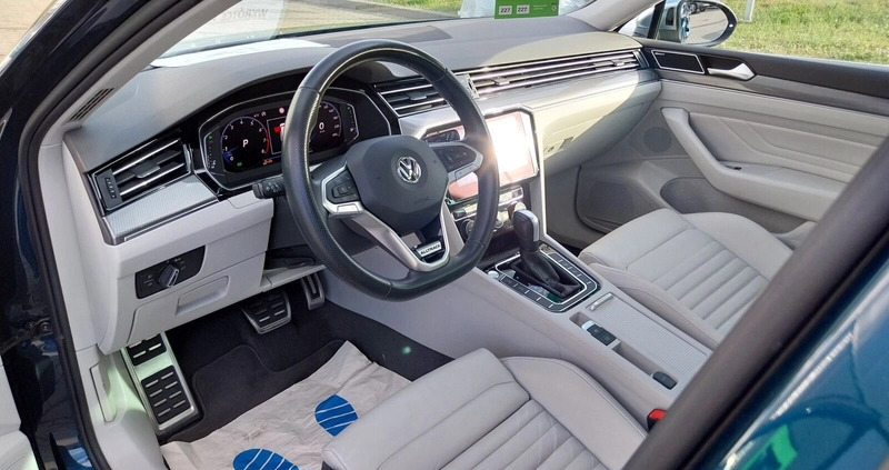 Volkswagen Passat cena 164900 przebieg: 70296, rok produkcji 2020 z Szydłowiec małe 667